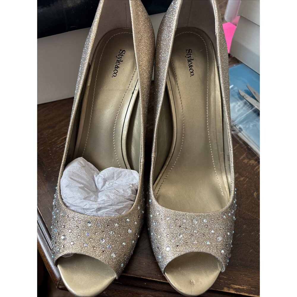Style & Co BN Womens Celine Open Toe Heels 9.5 M Monaeegld Gold  Preowned
